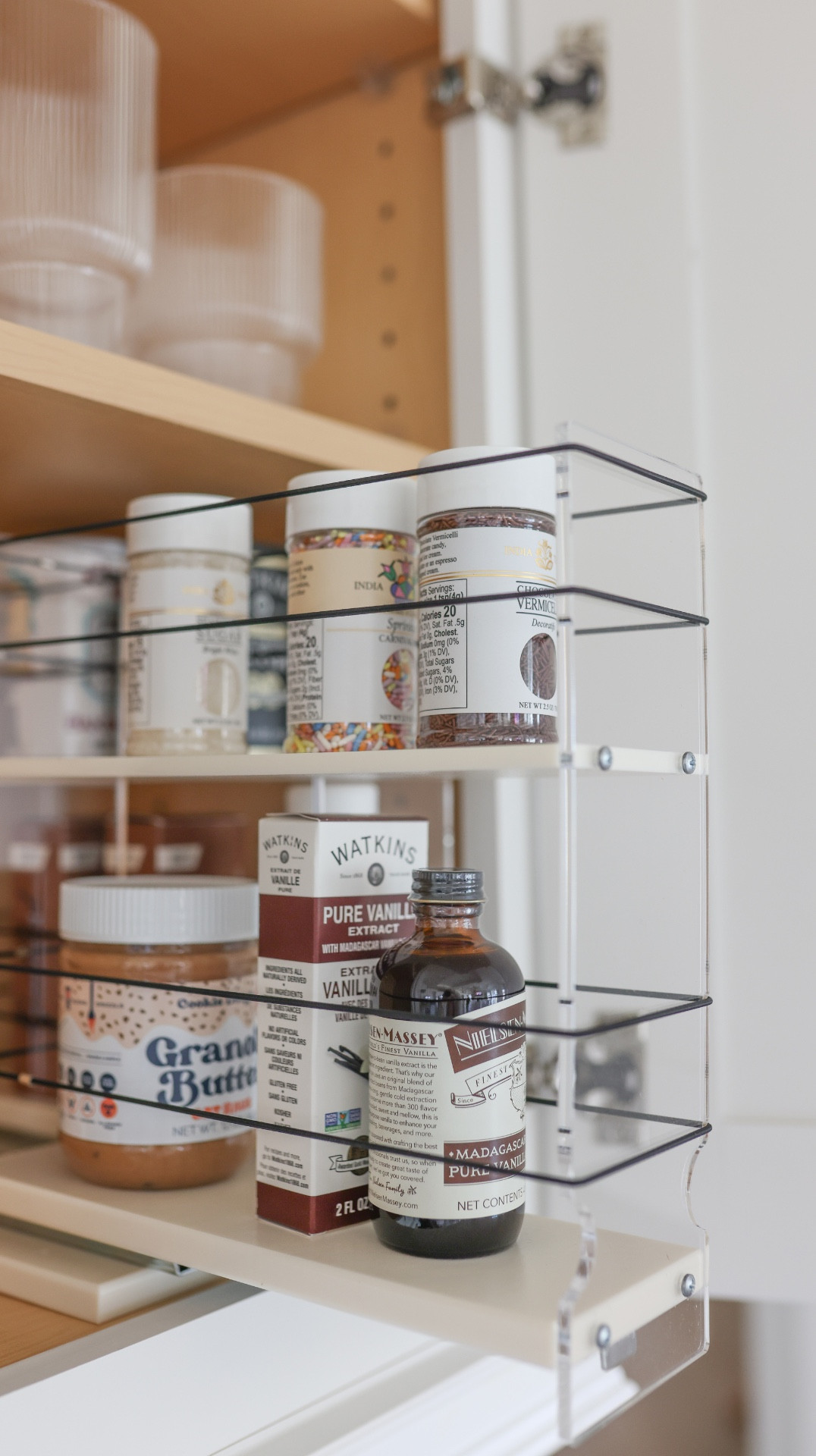 Amazon kitchen organization ideas 

Amazon finds, Amazon favorites, Amazon home, Amazon must haves 

#LTKWatchNow #LTKFindsUnder100 #LTKHome