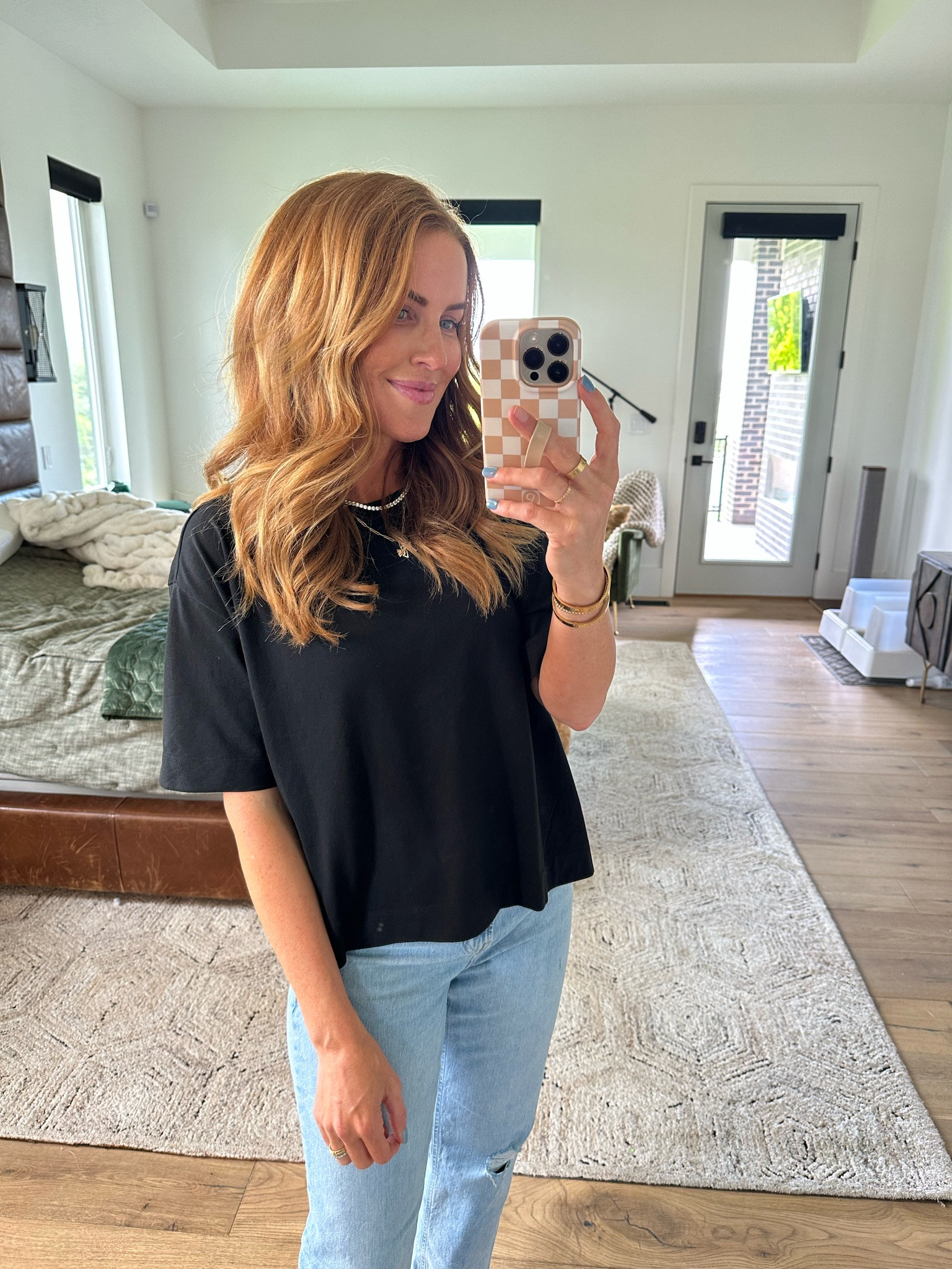 I can tell that this is going to be a favorite tee of mine.. and for 12 bucks you can’t go wrong! Wearing a small and my true size in jeans!

#LTKstyletip #LTKunder50