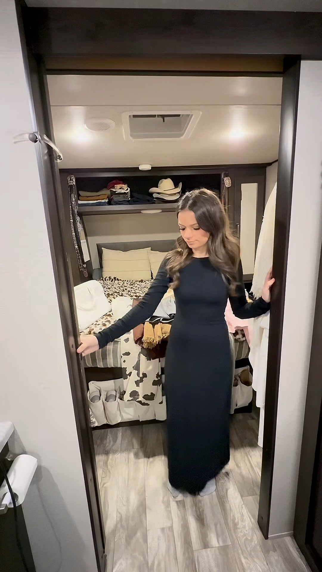 let me know who wins😭🏈

#LTKdayinmylife #LTKvlog #LTKstorytime