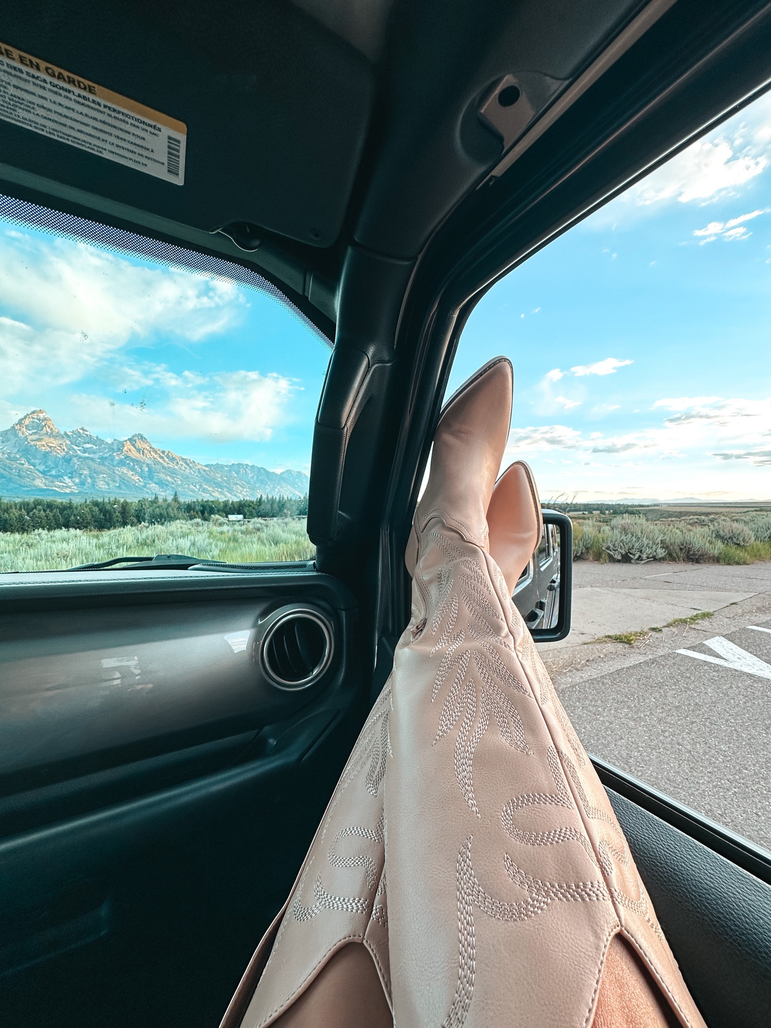 Linking my boots! I love them. Wear them a lot and so comfy

#LTKtravel #LTKunder100 #LTKshoecrush