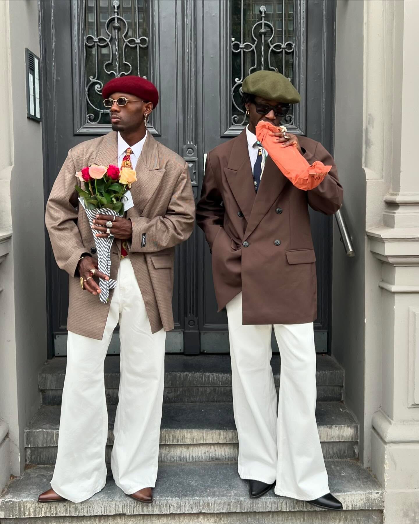 The Akikuma: FLOWERS, SANDWICHES & SHADES Outfit. 


#LTKspring #LTKhome #LTKsummer