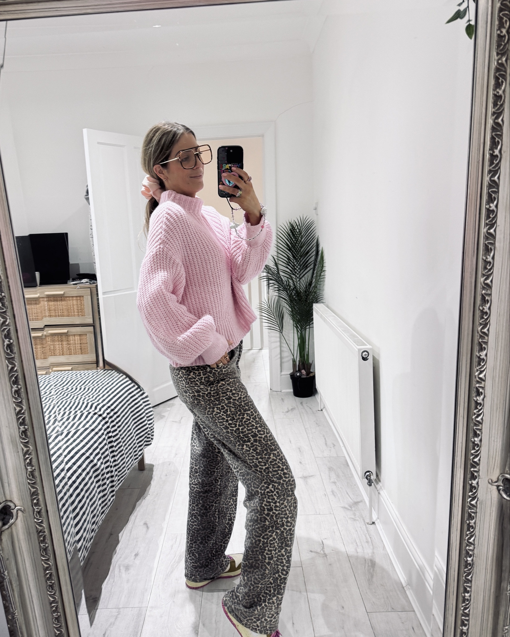 On Wednesdays we wear pink 😉

#LTKwinter #LTKuk #LTKeurope