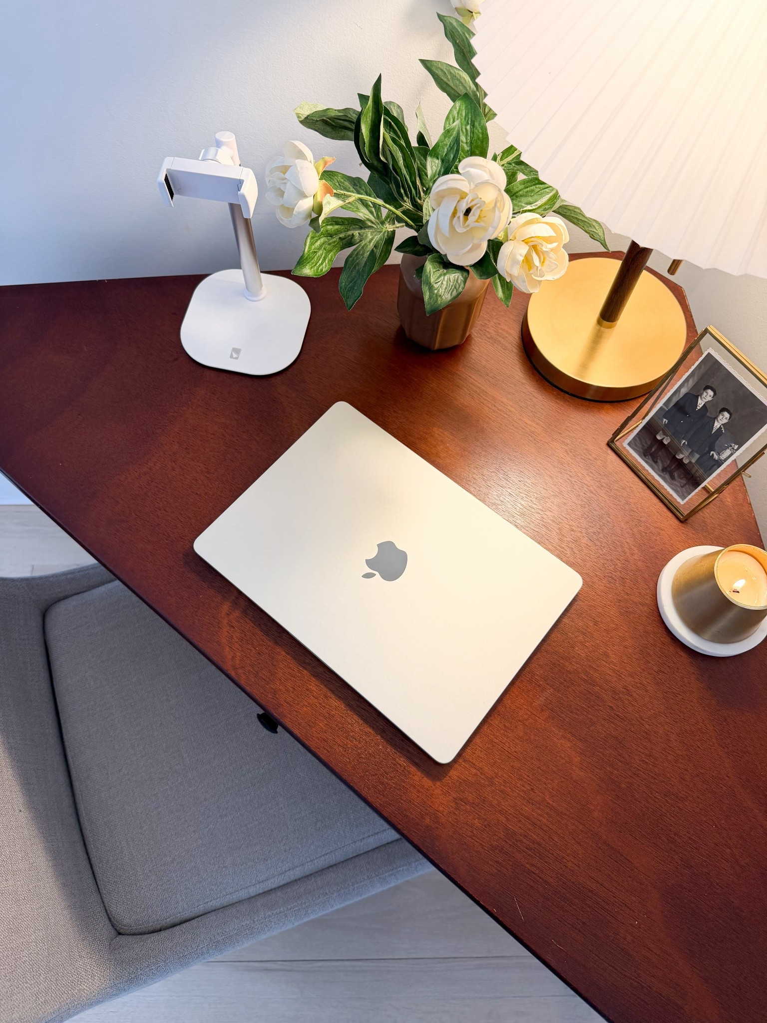 Home Desk 

#LTKmomlife #LTKdayinmylife #LTKSaleAlert