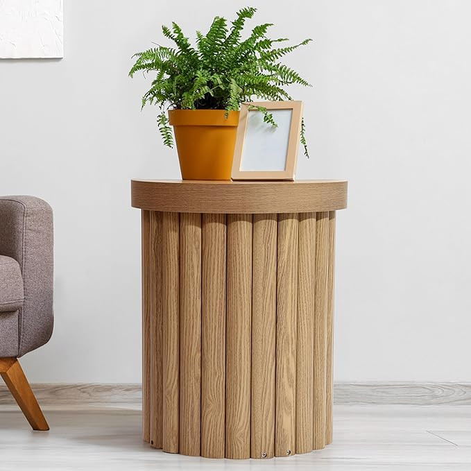 LuxenHome End Table, 19" Fluted Round Small Side Table for Small Spaces, Mid Century Modern Side ... | Amazon (US)