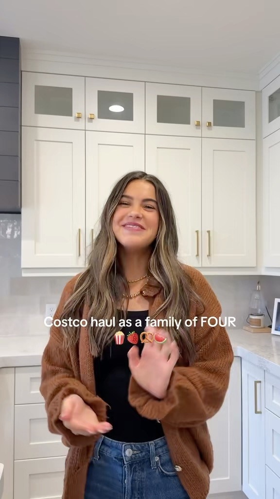 Let's be honest the toddler snacks are also for me lol 

 

#LTKStyleTip #LTKBeauty #LTKFindsUnder50