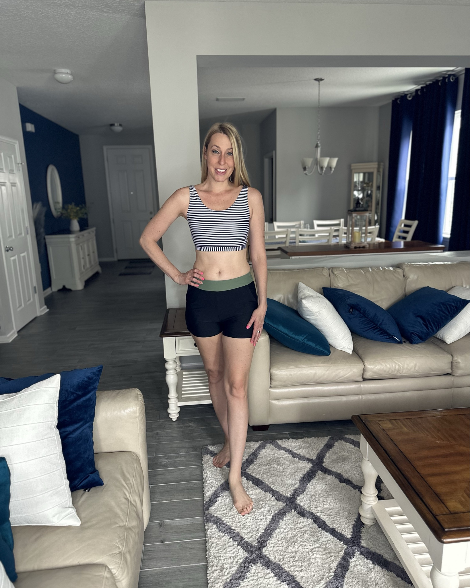 3 piece swim set 
🖤 this is great for active moms 
🖤 this set gives good support and tummy control 
🖤fits true to size, wearing size small and I am 5’10”
🖤 Amazon fashion find under $50

#LTKSwim