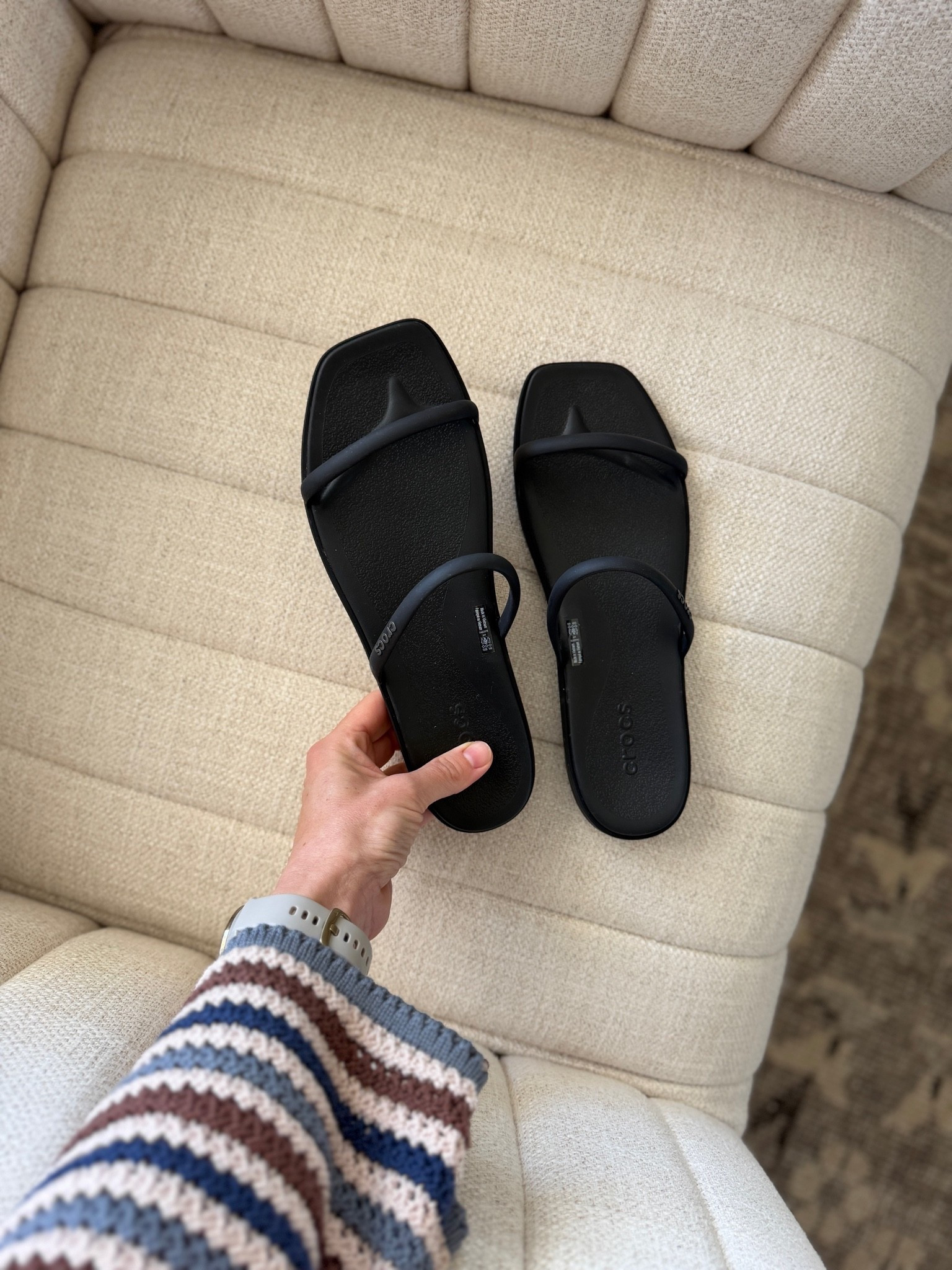 I bought these in nude, loved them so much that I bought them in black too! The perfect $40 sandal that you can dress up or down. Fit TTS!

#LTKSeasonal #LTKootd