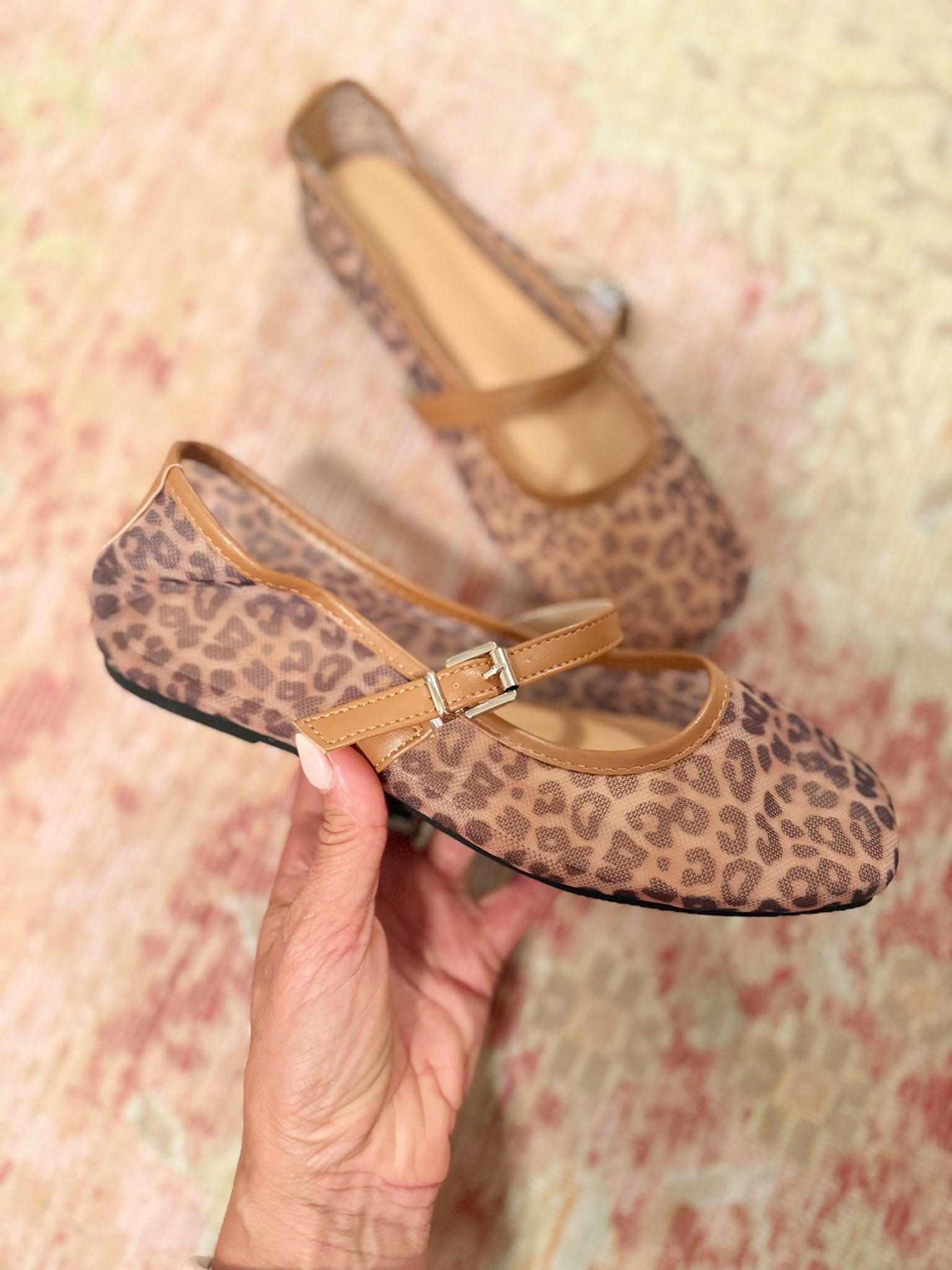 Mesh leopard flats