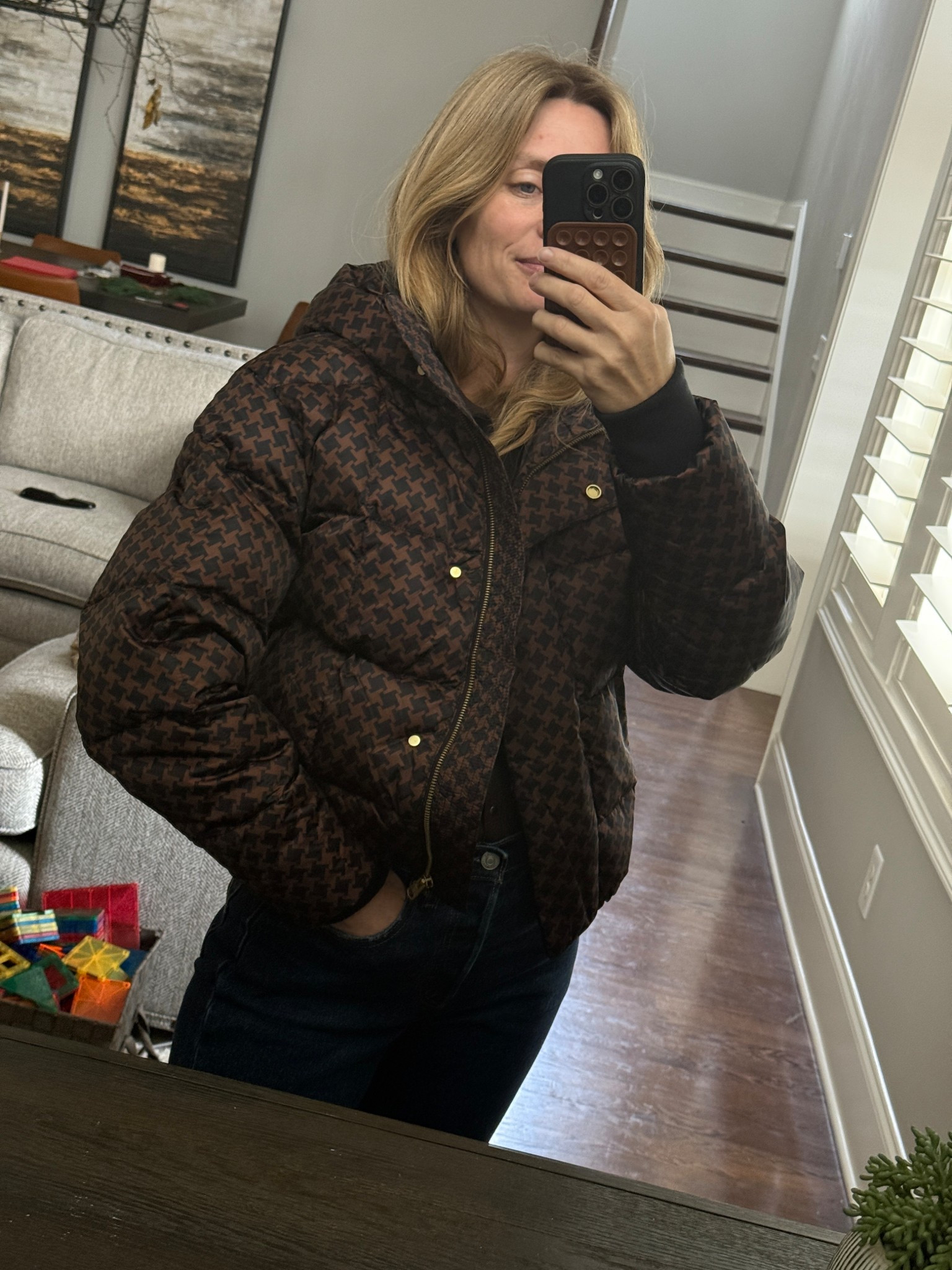 This puffer jacket from Rhone is so good! 

#LTKootd #LTKSeasonal #LTKgrwm