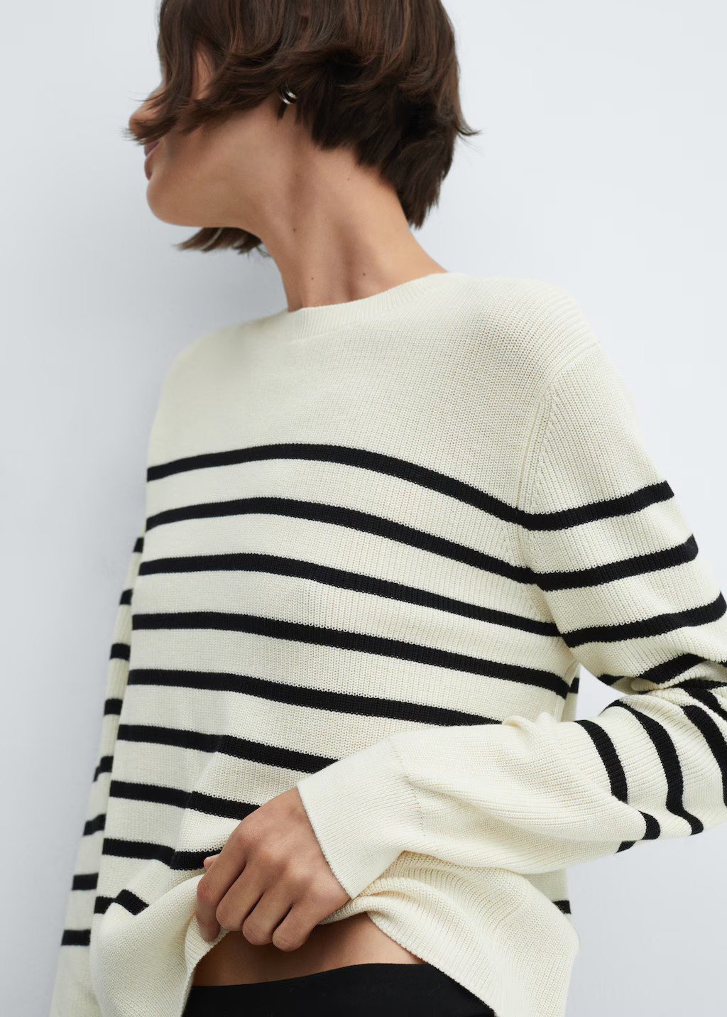 Cotton-linen round-neck knitted sweater - Woman | MANGO USA | MANGO (US)