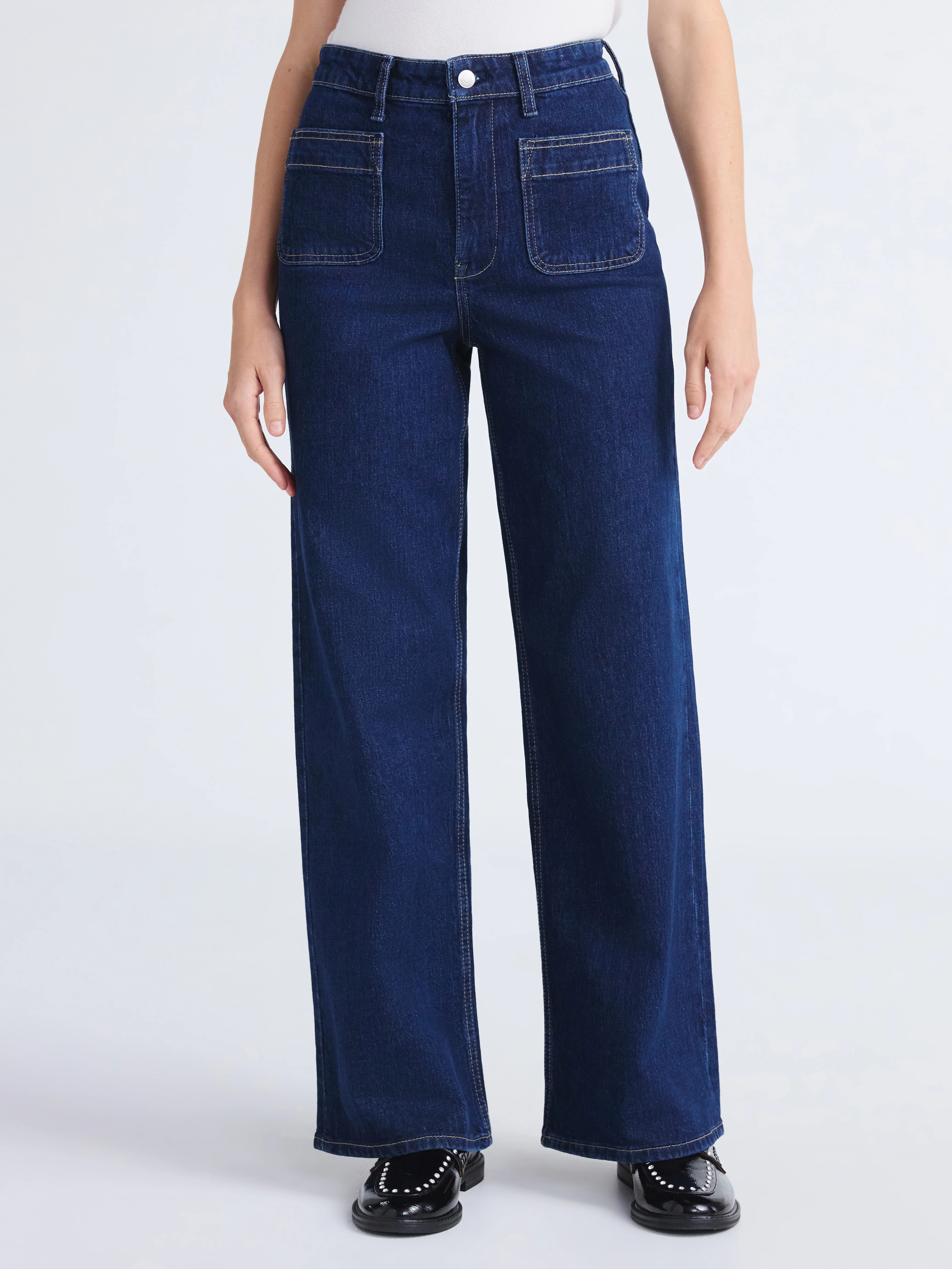 Free Assembly Women's and Women's Plus Wide Leg Jeans with Patch Pockets, 30", 32", and 34" Insea... | Walmart (US)