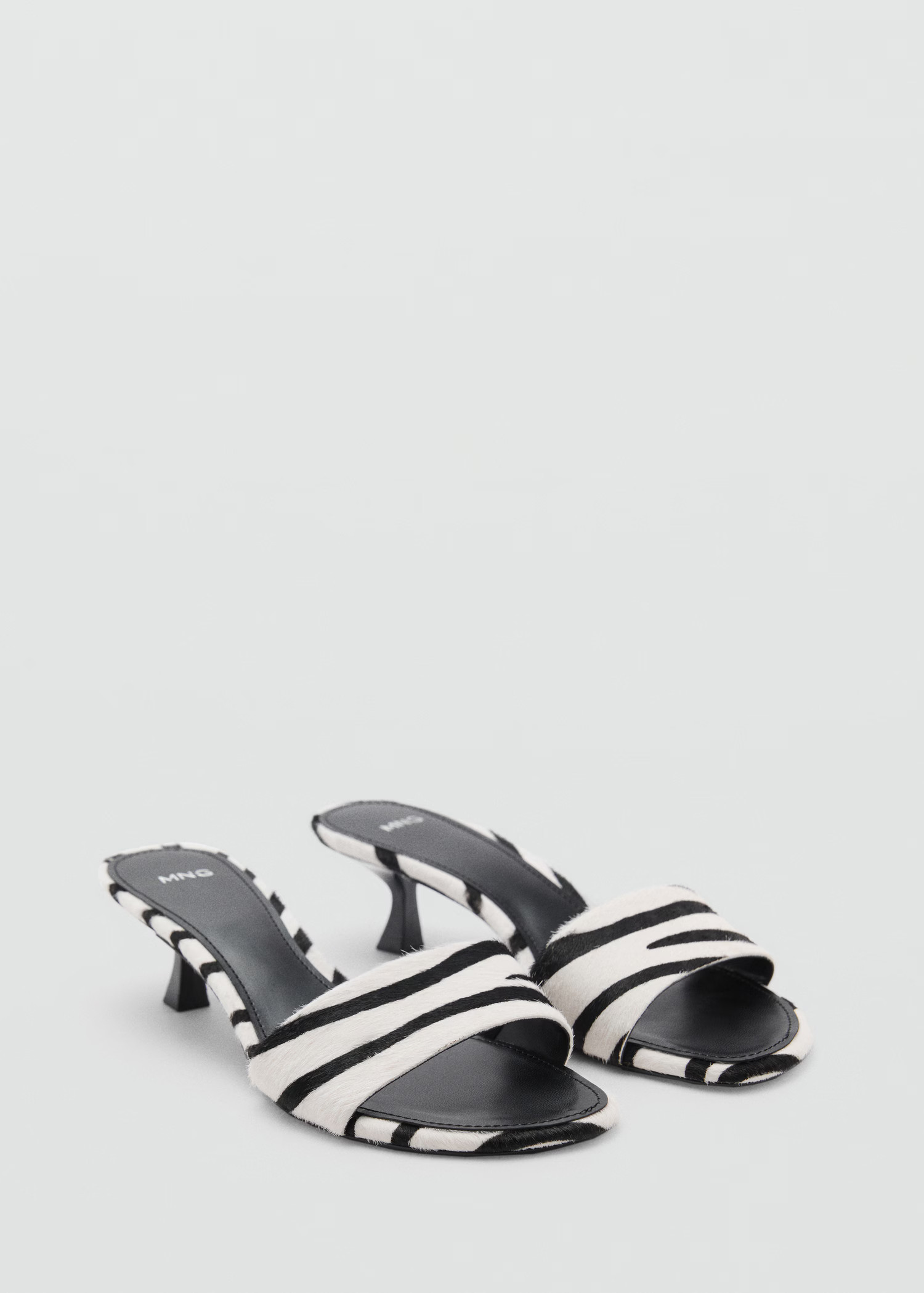 Zebra-print fur sandals - Women | MANGO USA | Mango (US/MX/AU)