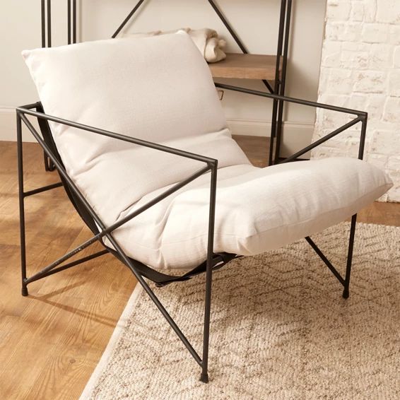 Roque Bluffs Lounge Chair | Shades of Light