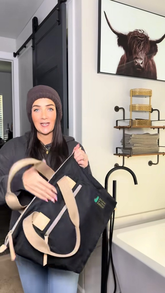 Classic, timeless, and actually practical 🤍 This Dooney & Bourke bag is one of those everyday staples that works with everything. Structured but not stiff, roomy enough for real life, and the quality is exactly why these bags last for years. Perfect for errands, workdays, or dressed-up casual days — linking it on my LTK along with more everyday bag favorites.

#LTKfinds #DooneyAndBurke #handbagfinds #everydaybag 

#LTKdayinmylife #LTKmomlife #LTKFindsUnder100