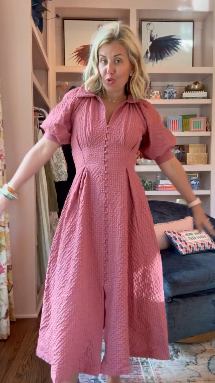 Oh my word!! Such a flattering dress, has pockets and the material is lightweight….yes please!! I’m in xs dress and 8 heels. 

*code Catherine20 at Allie + Bess

#LTKdayinmylife #LTKootd #LTKmomlife