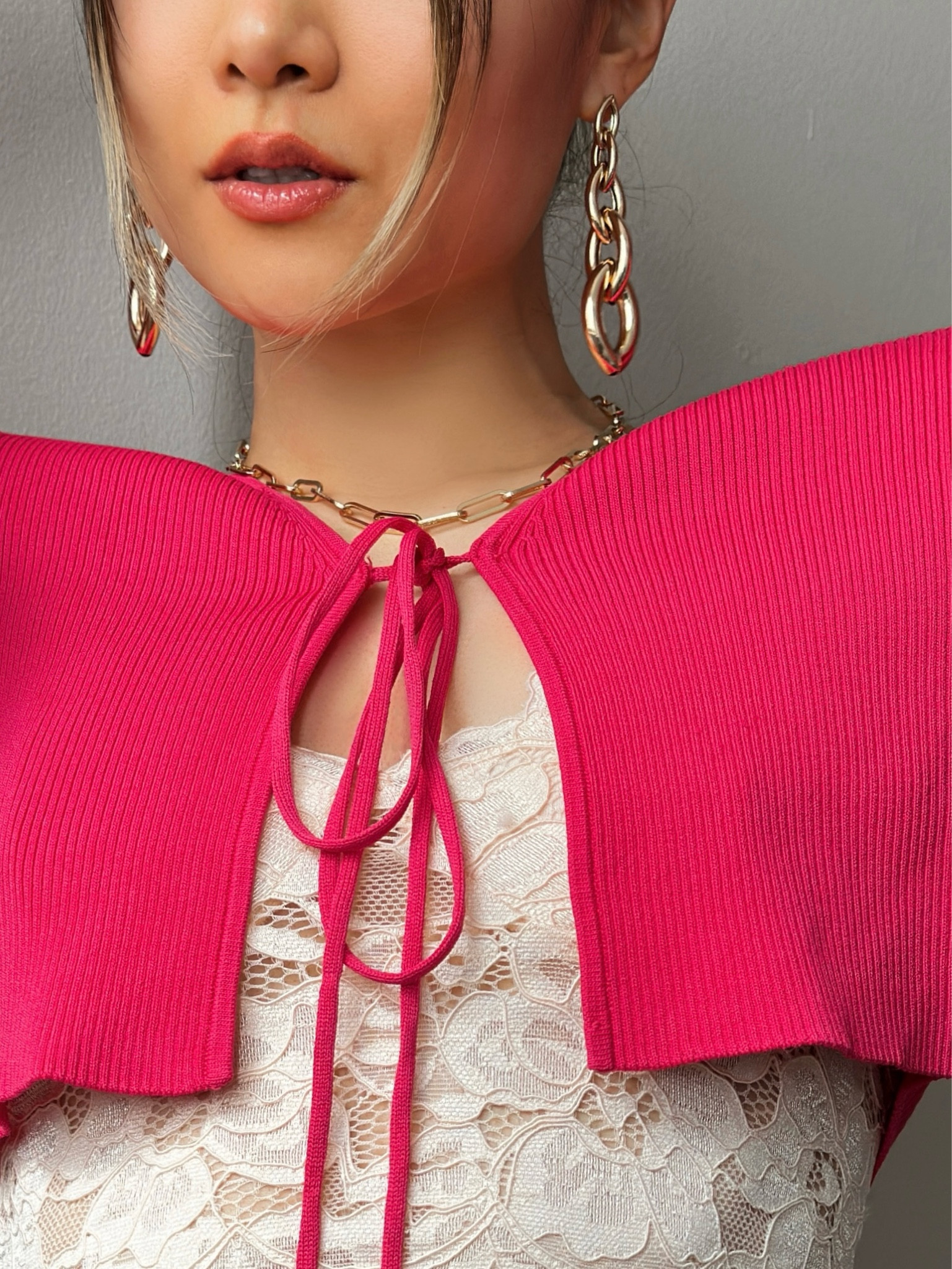 Gorgeous Statement earrings and necklace!✨

#LTKFindsUnder100 #LTKHoliday #LTKGiftGuide