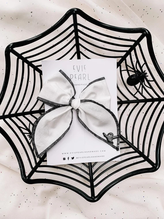 White Black Ghost Halloween Hair Bow for toddler girls, Ghost Bow, Spooky Boo Bow, Oversized Whit... | Etsy (US)