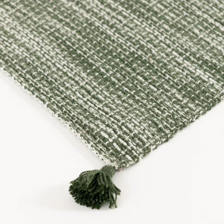Home D\u00e9cor Collection Green Heather Tassel Outdoor Layering Rug, 24"x36" | Walmart (US)
