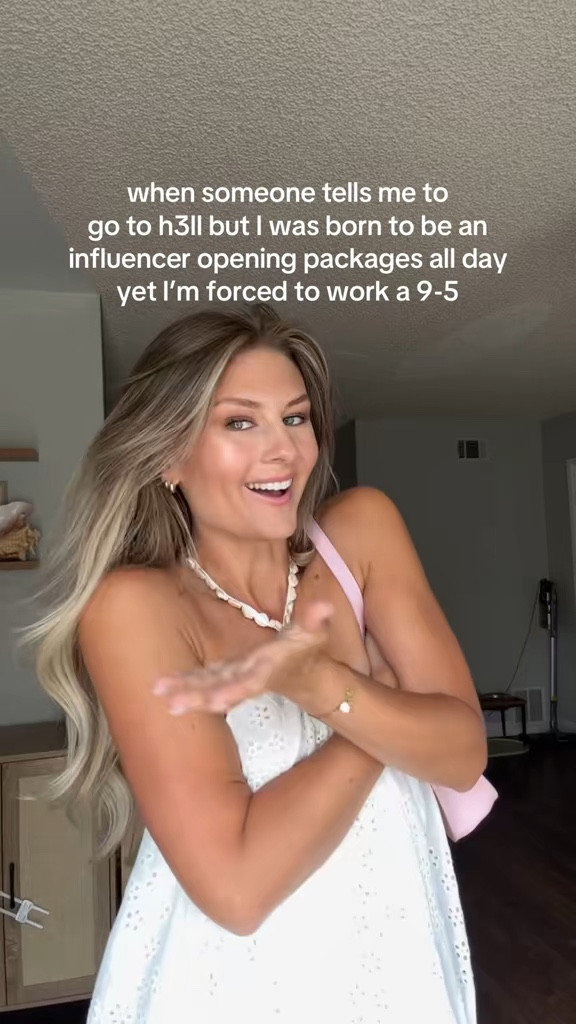 Cutest summer dress!!!! 


Jordanmarie, sun dress, white dress, backless dress, summer, ootd 

#LTKTravel #LTKootd #LTKFestival