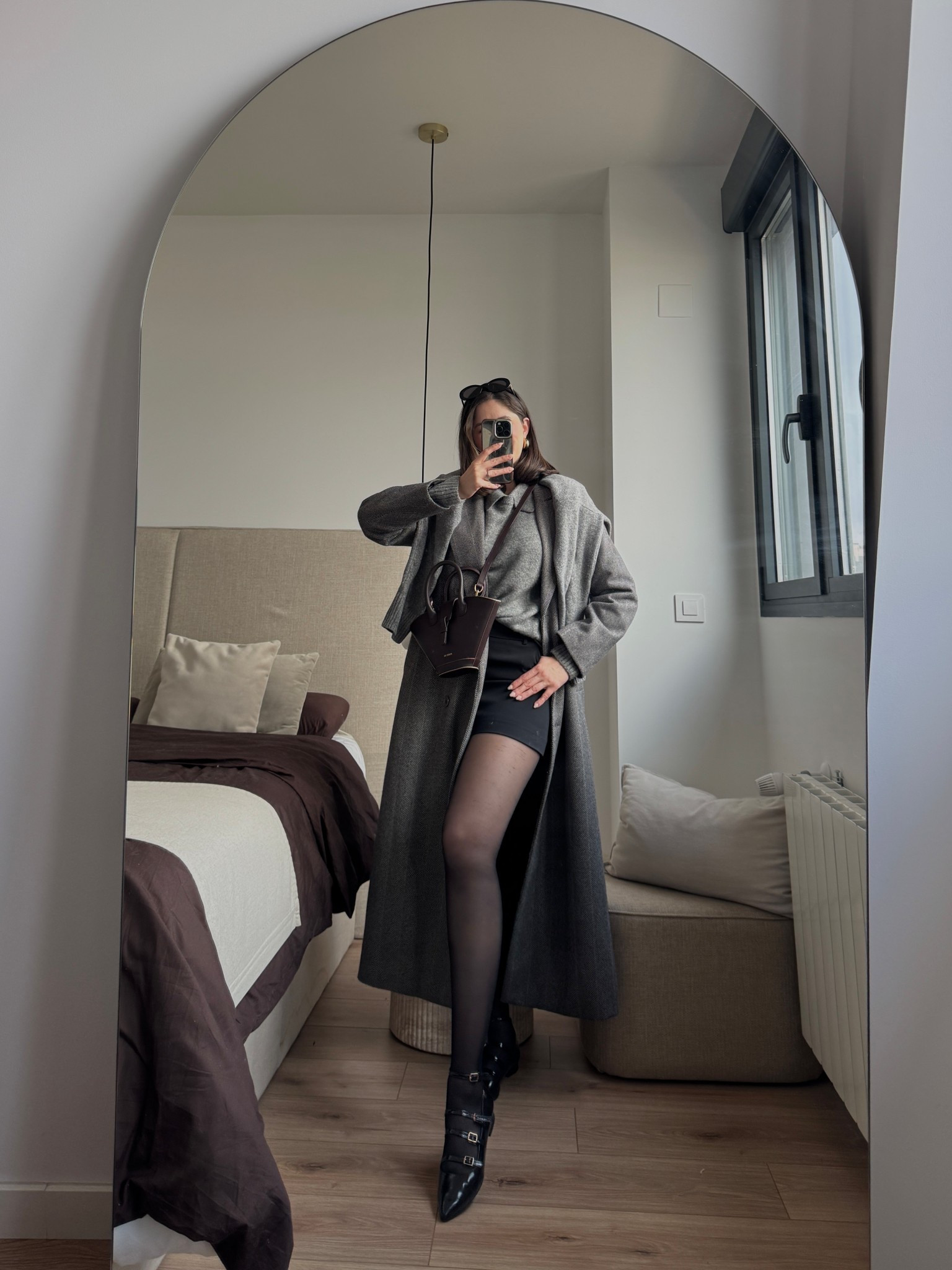 Tonos grises para un día igual de gris🤍
#lucilooks

#LTKstyletip #LTKeurope #LTKespana