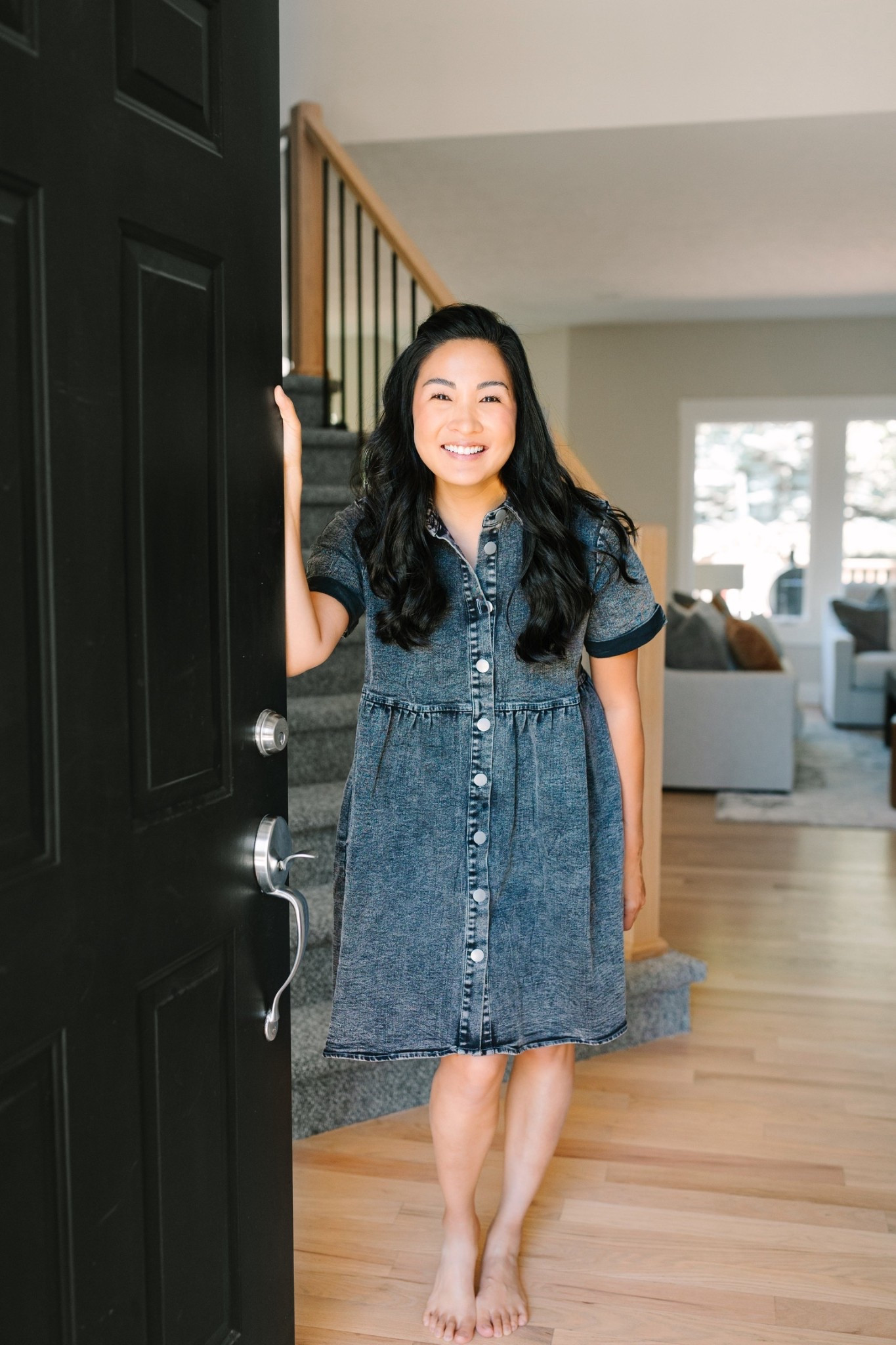 Opening the door to crisp air, cozy vibes, and denim that transitions seamlessly between the seasons! 🍁

#LTKStyleTip #LTKFallSale #LTKSeasonal