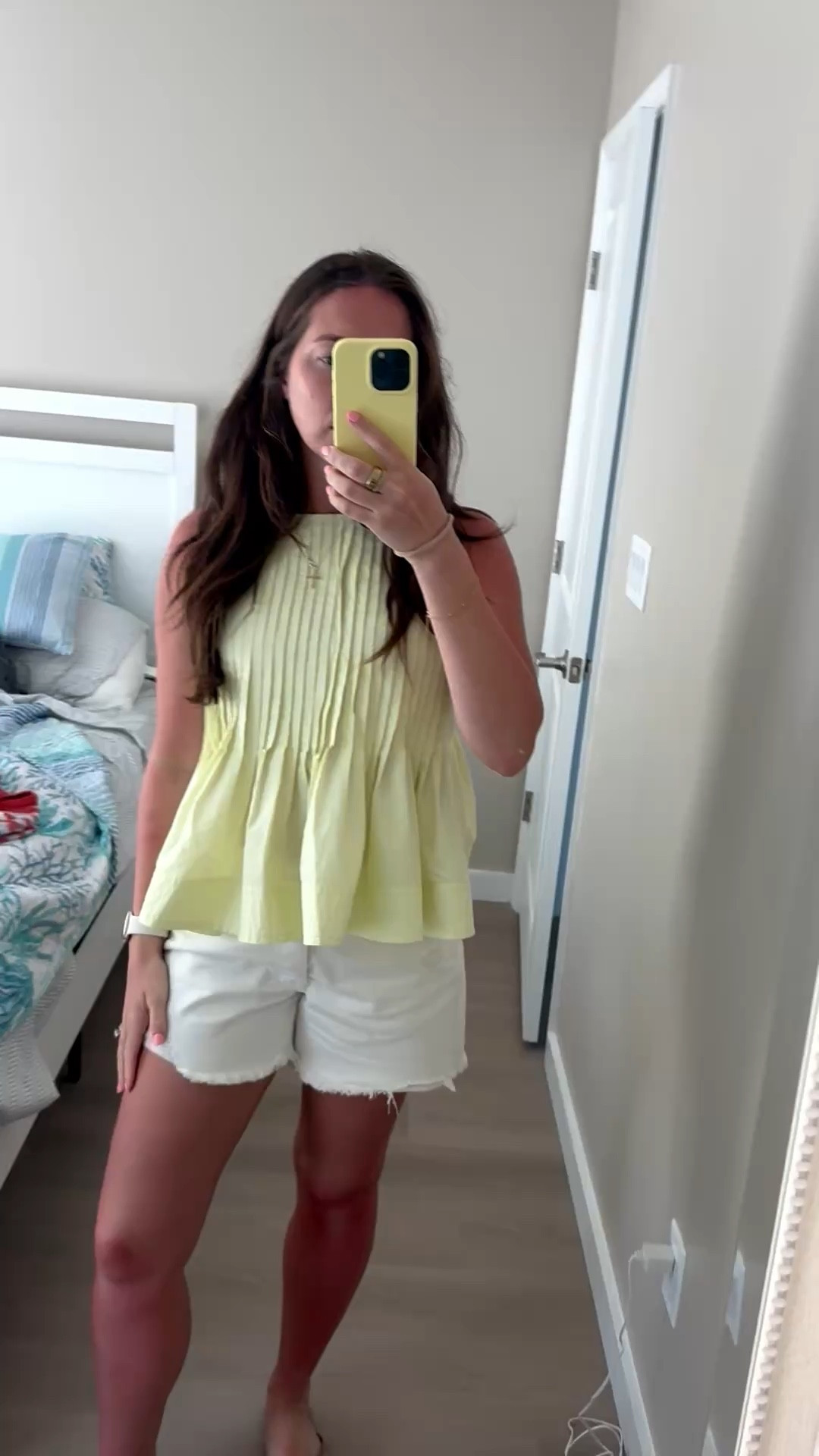 Love this top & shorts combo! 
Wearing medium in top & sized up to 6 in shorts 
