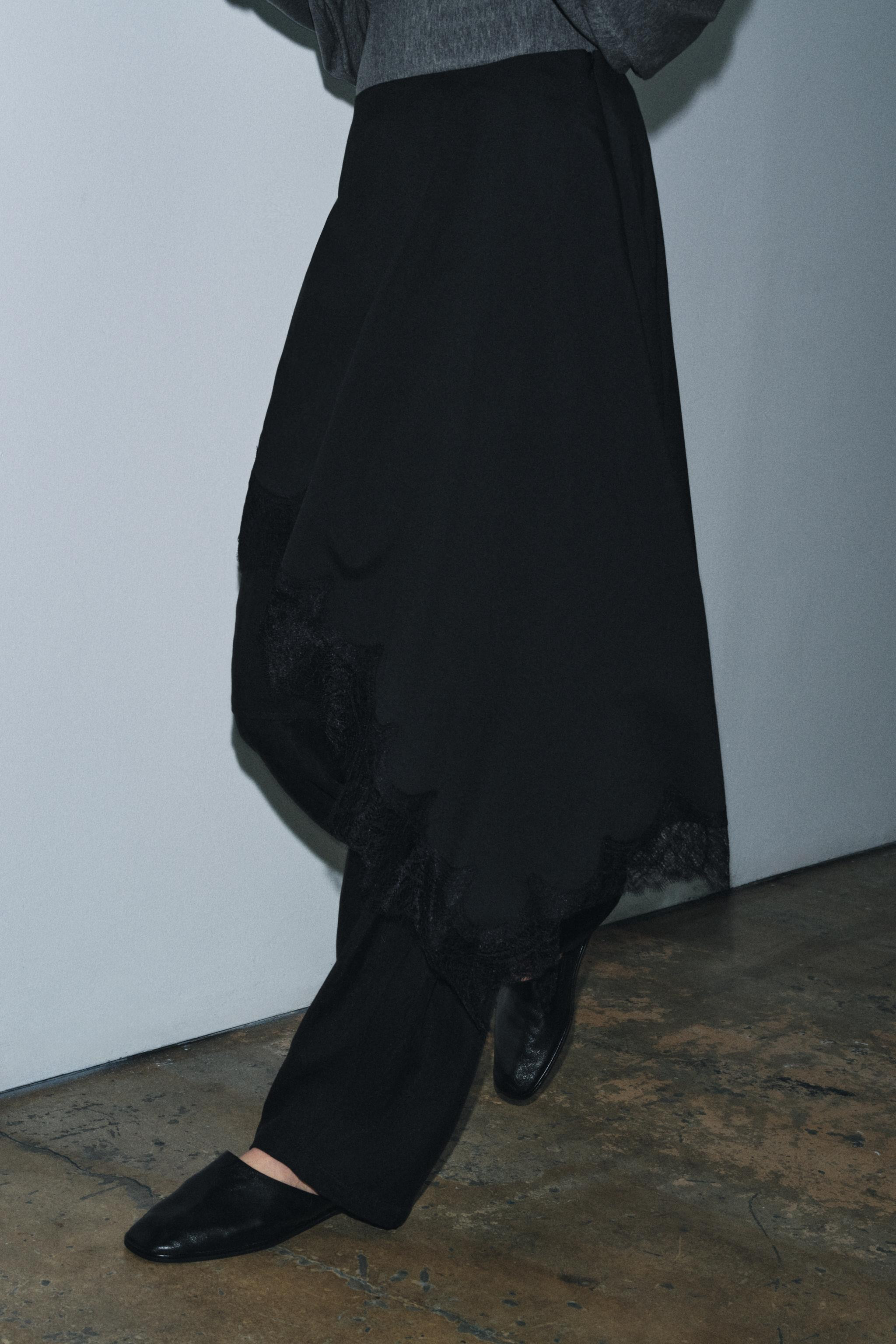 ASYMMETRIC LACE SKIRT ZW COLLECTION | Zara US