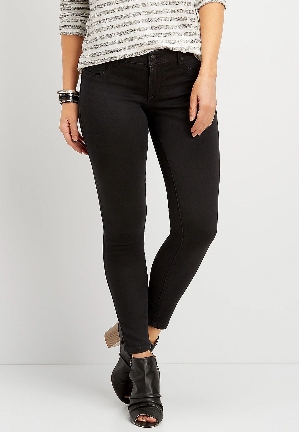 m jeans by maurices™ Black Mid Rise Jegging | Maurices
