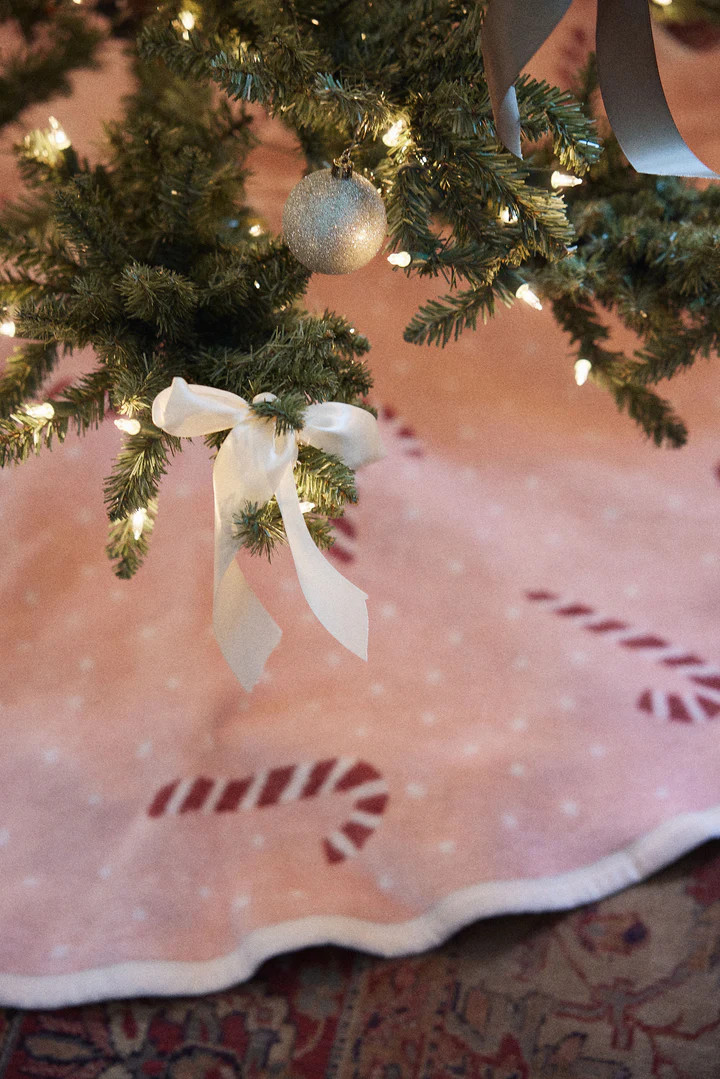 Frances Floral Christmas Tree Skirt | ChappyWrap | ChappyWrap