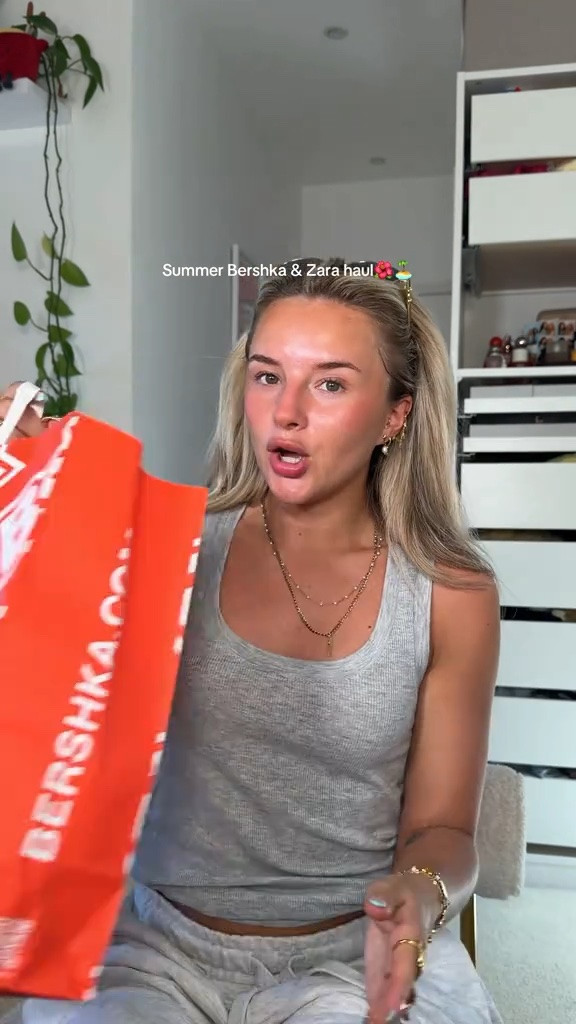Bershka summer haul 🩷

#LTKsummer #LTKuk #LTKfestival