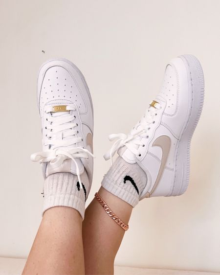 Winter sneaker drip 🤍 Nike Air Force 1 '07 sneakers in white and gold metallic ✨

#LTKshoecrush #LTKSeasonal #LTKfit