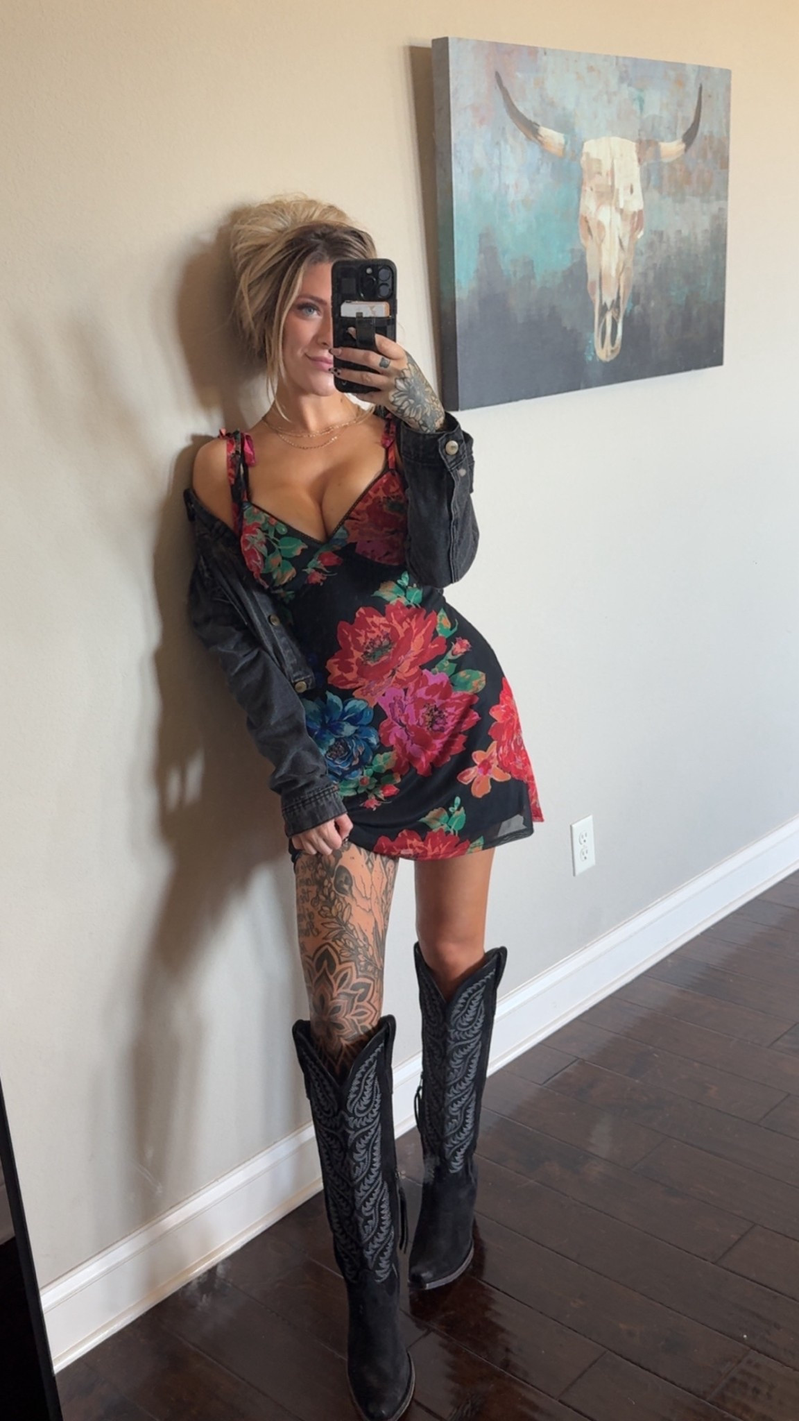 I can’t find the dress and jacket anymore ladies I’m sorry 😭❤️