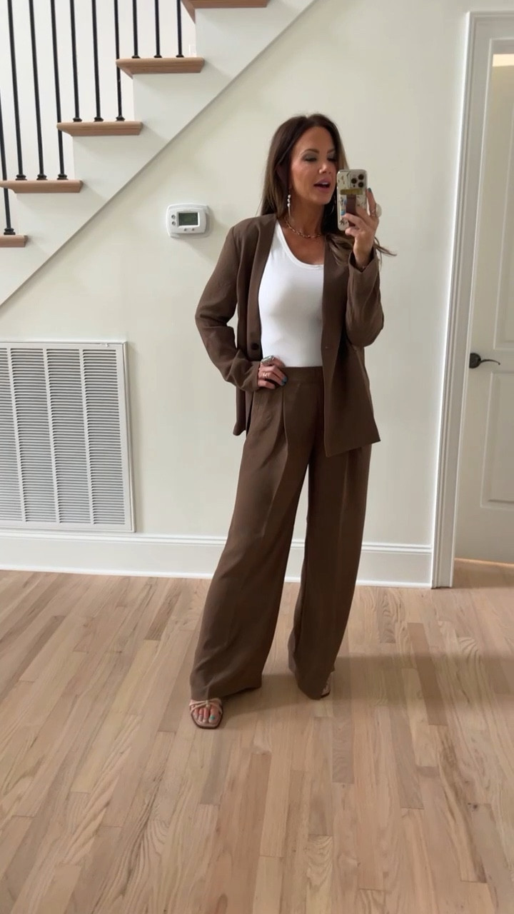 Wearing a medium regular length I’m 5’7” you can use code BETSYXSPANX for a discount too! 