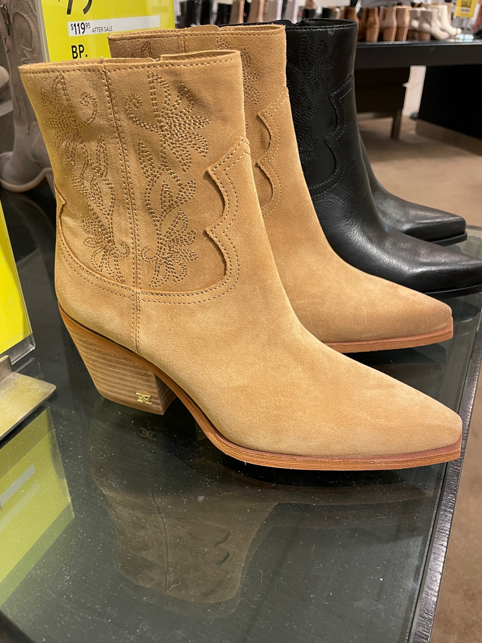 Nsale boots
Sam Edelman pair I took home - tts


#LTKshoecrush #LTKxNSale