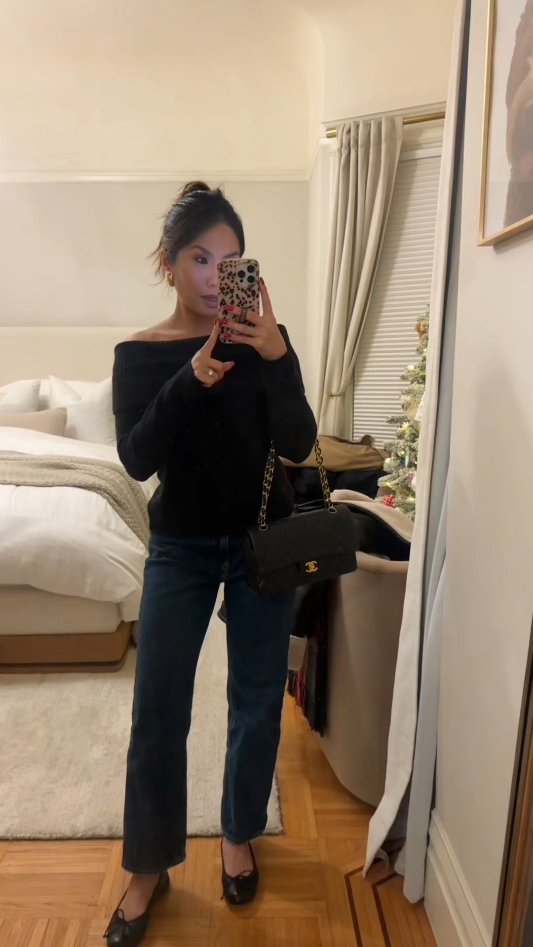 Date night Ootn! Sweater is old so I linked a very similar one under $60!

Sizing:
Sweater - old, linked similar
Jeans - tts, 25 short
Flats - tts, so comfy!
Coat - old, linked similar 

#LTKootd #LTKPetite #LTKFindsUnder100