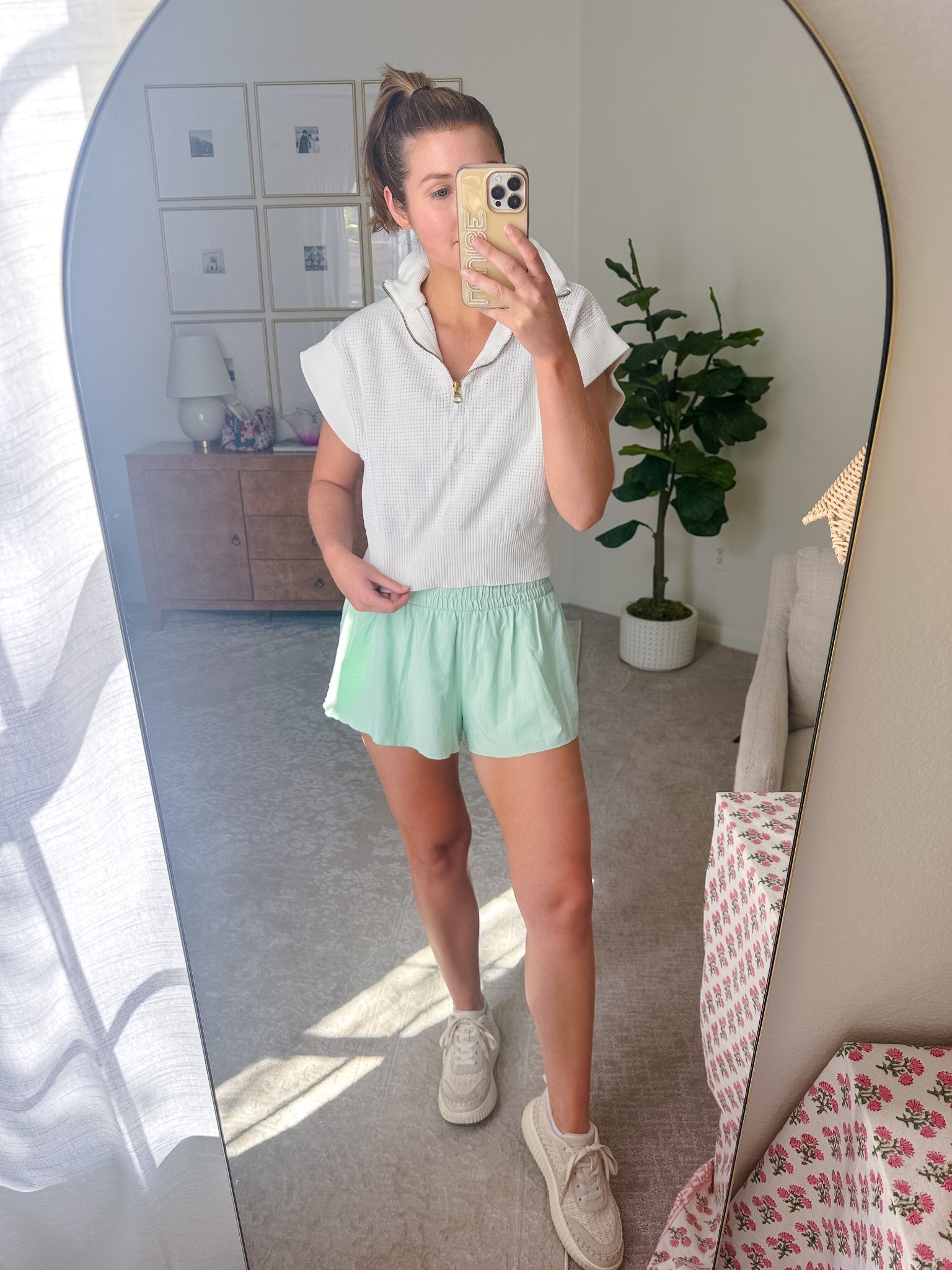 OOTD today! Exact pullover is old Varley but linked the Amazon version! Wearing XS in top and shorts 