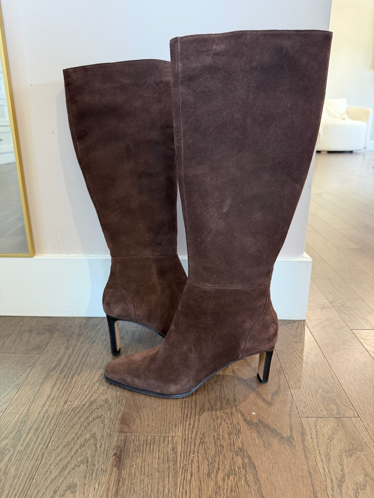 You need these stunning boots for fall 🍂🤎

#LTKgrwm #LTKootd #LTKdayinmylife