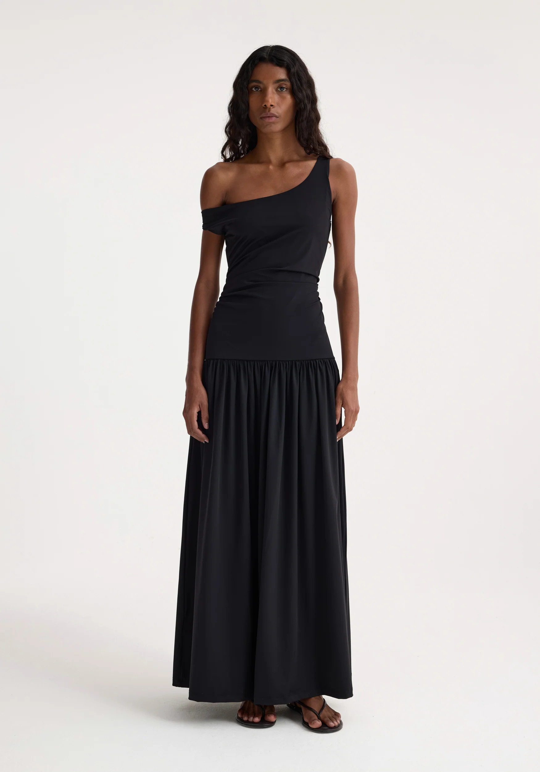 off shoulder light scuba dress | black | Rohe