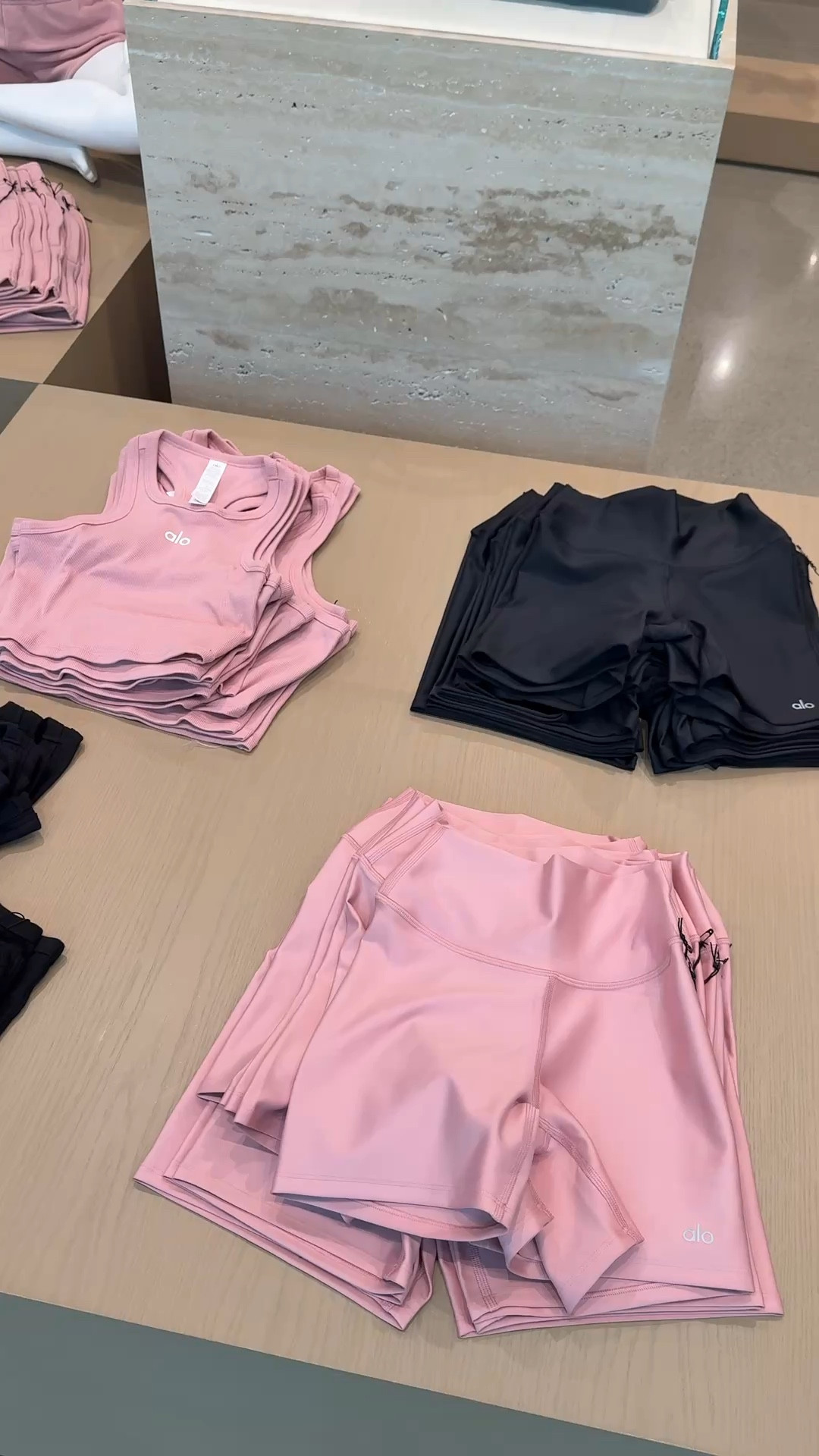 New Alo
Trending
Spring fashion 


#LTKfitnessgoals #LTKActive #LTKSpringSale