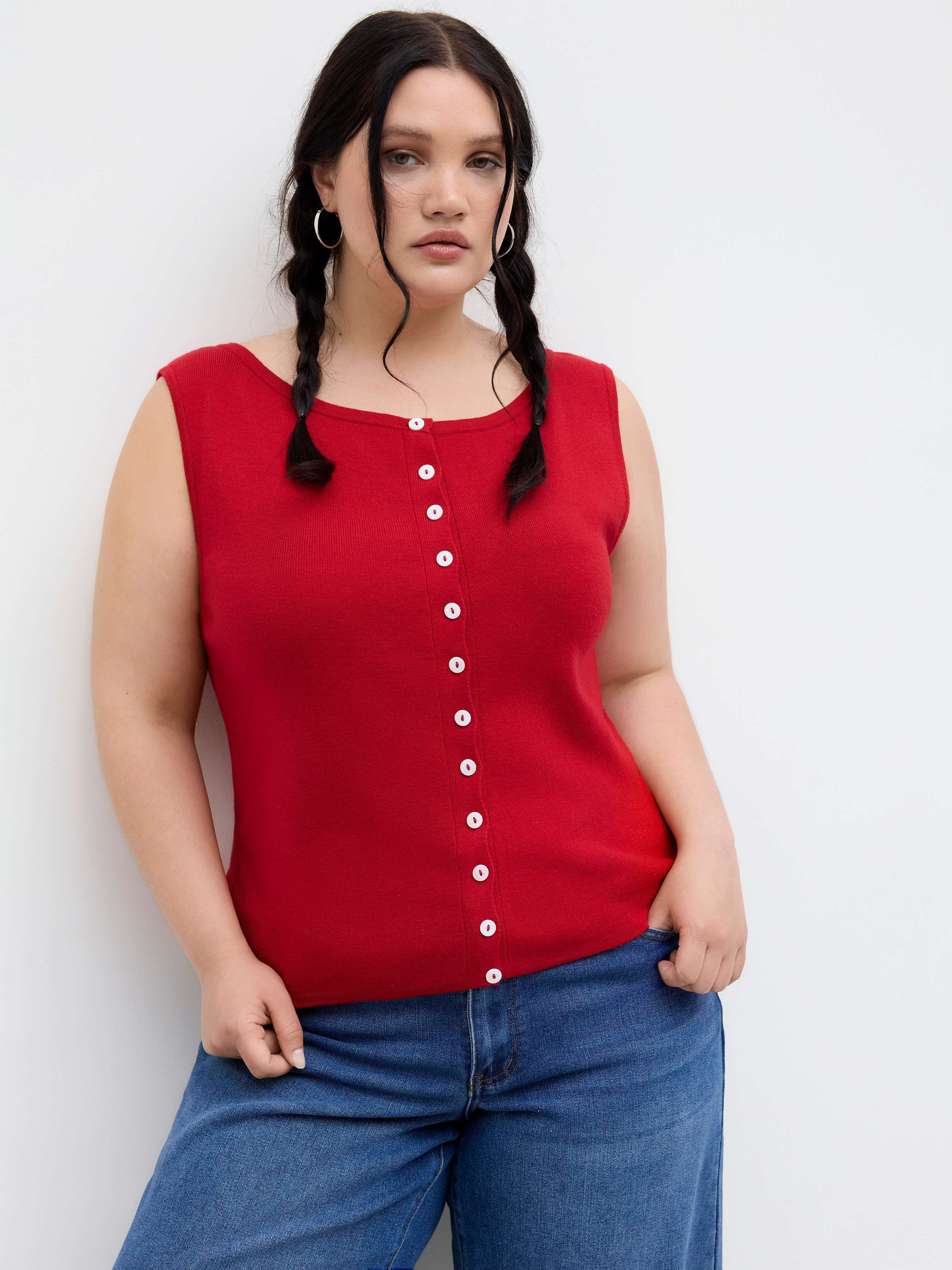 Knit Fabric Knit Round Neckline Button Through Vest Curve & Plus For Daily Casual | Cider