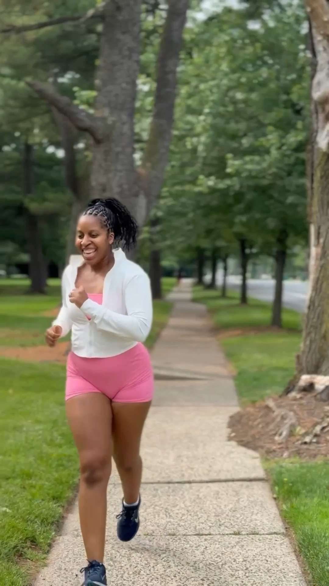 Amazon workout pieces perfect for running and weightlifting at the gym! 

#LTKFindsUnder50 #LTKActive #LTKMidsize