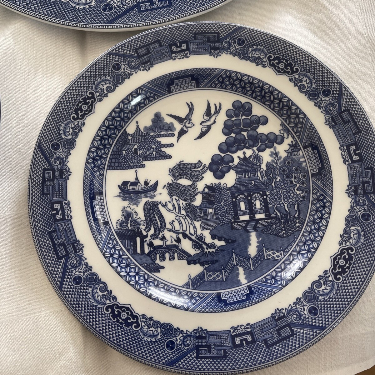 Johnson Brothers Blue Willow 5 Piece Place Setting New | eBay US