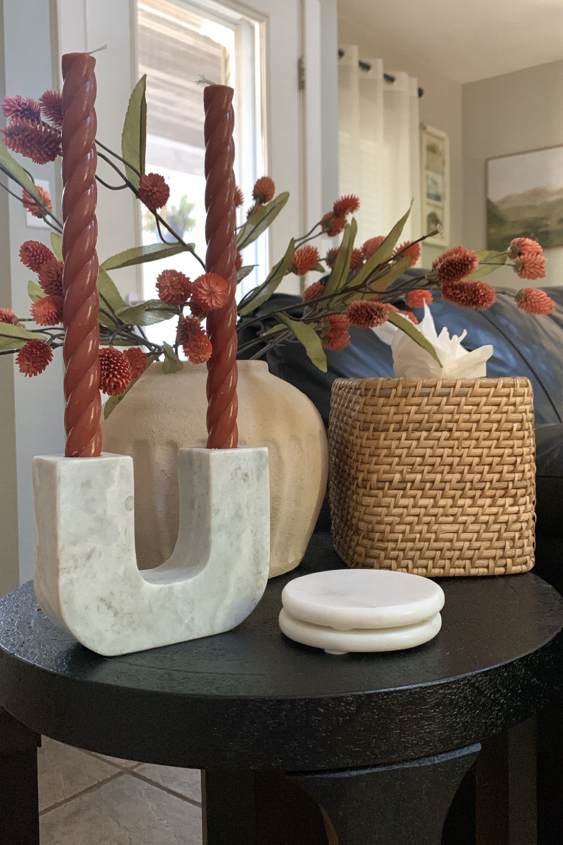 Fall Side Table Styling

I love the pairing of these orange thistle stems and brown candles 



#LTKSeasonal #LTKHome #LTKStyleTip