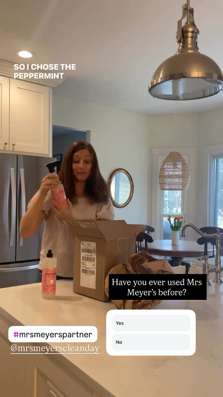 Have you ever used Mrs Meyer’s before?  @mrsmeyerscleanday

I am so excited to partner with Mrs Meyer and try the peppermint scent dish soap, cleaning spray and hand soap.  

#LTKdayinmylife #LTKmomlife #LTKHome