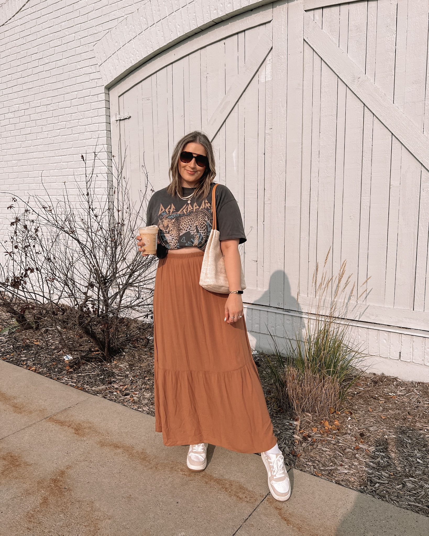 Early fall outfit - brown tiered maxi skirt & oversized graphic tee

Midsize fall outfits, fall fashion trends


#LTKfindsunder50 #LTKmidsize #LTKSeasonal