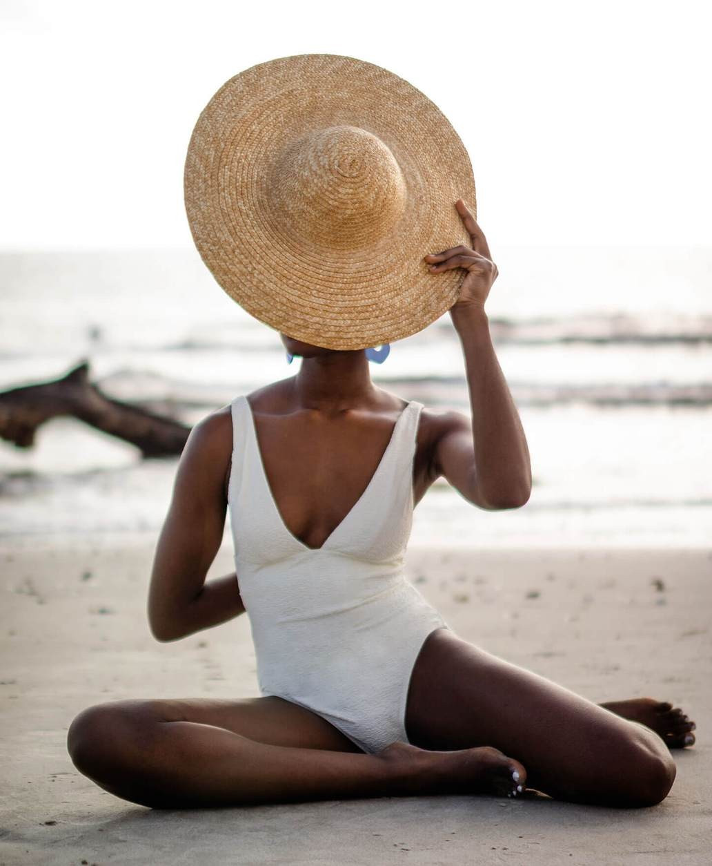 The Sardinia - Terra - Bone - Classic | Andie