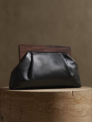 Large Leather Clutch | Banana Republic (US)