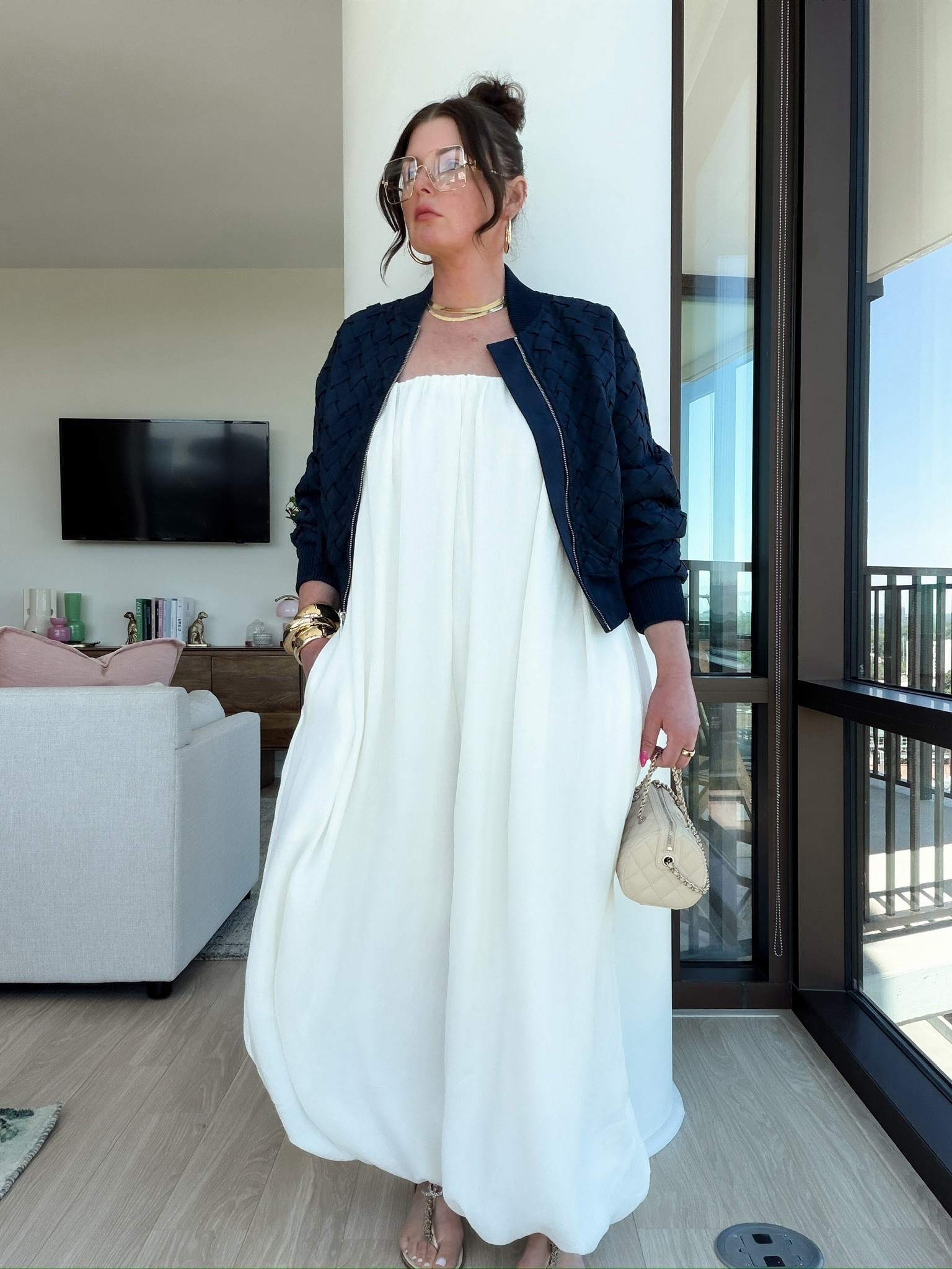 White jumpsuit 
Spring outfit Other colors
Vacation outfit 
Resort outfit 

#LTKdayinmylife #LTKSeasonal #LTKootd