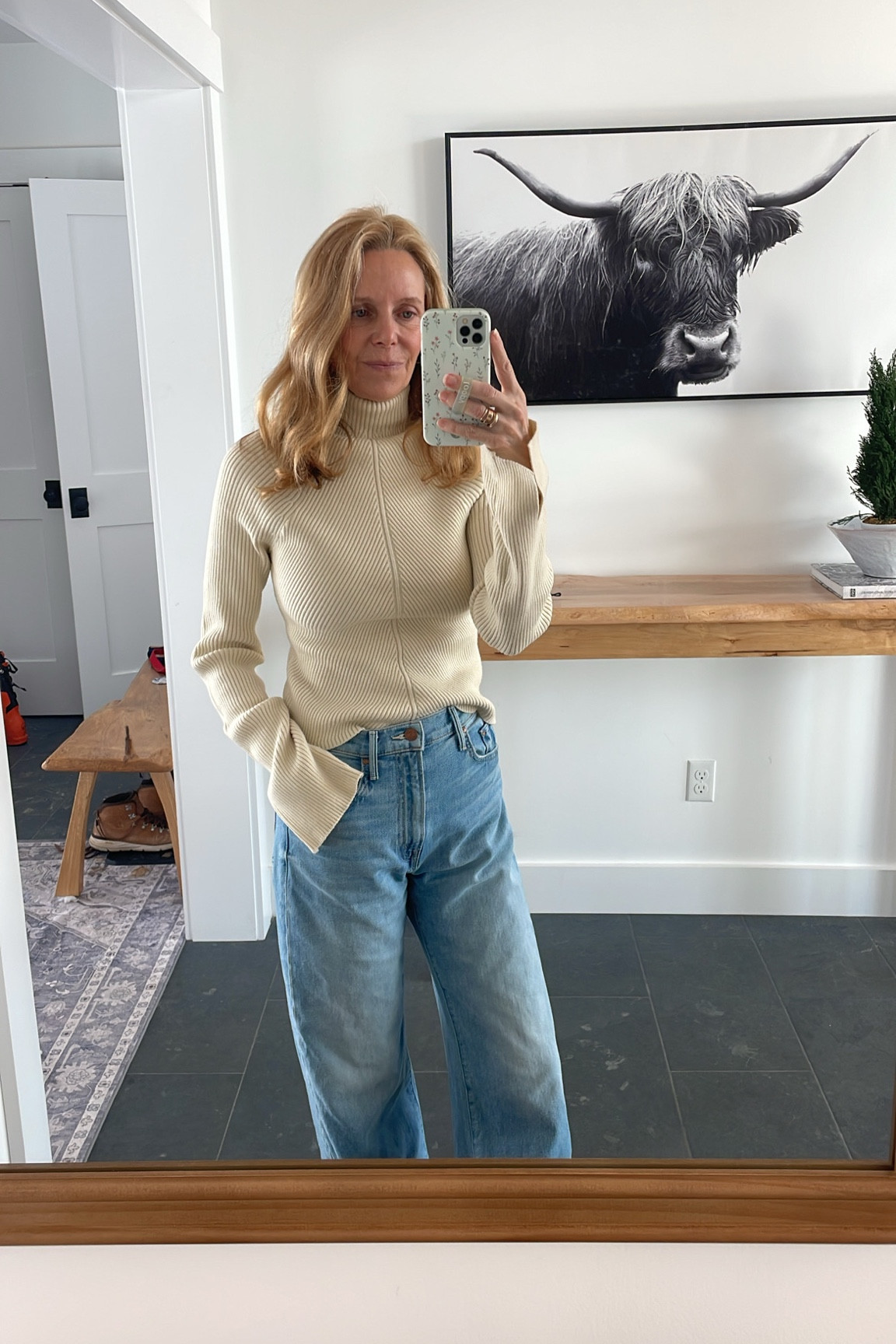 Cozy turtleneck with fab Mother denim 

#LTKStyleTip #LTKSaleAlert #LTKOver40