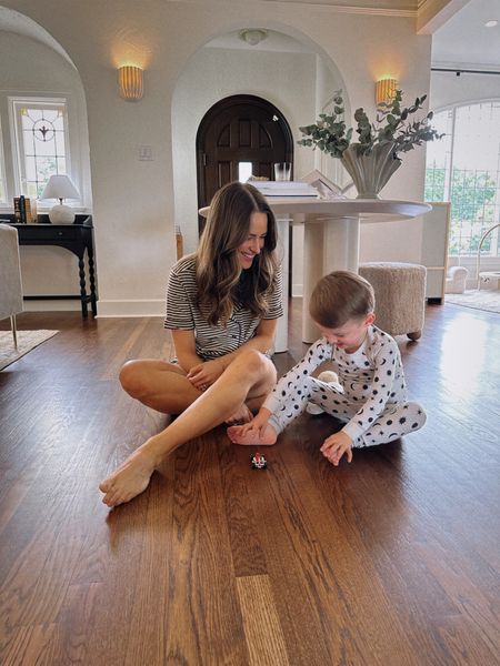MOM & SON FIT CHECK in our cozy
@hannaandersson HannaSoft PJs. I love that they have coordinating family options without all being the exact same print! Not only are these SO silky soft & comfortable, they are hypoallergenic & eczema friendly. Highly recommend for you & the whole fam!

#LTKBaby #LTKKids #LTKFamily